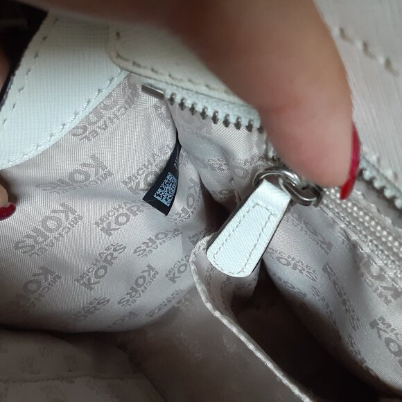 Michael Kors Leather Structured Satchel w/Silk Twilly - Picture 4 of 9